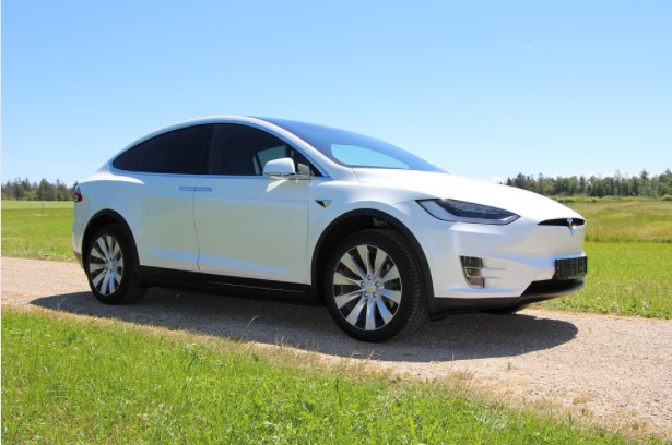 Tesla Model X the First SUV Ever to Achieve 5-Star Crash Rating in Every  Category