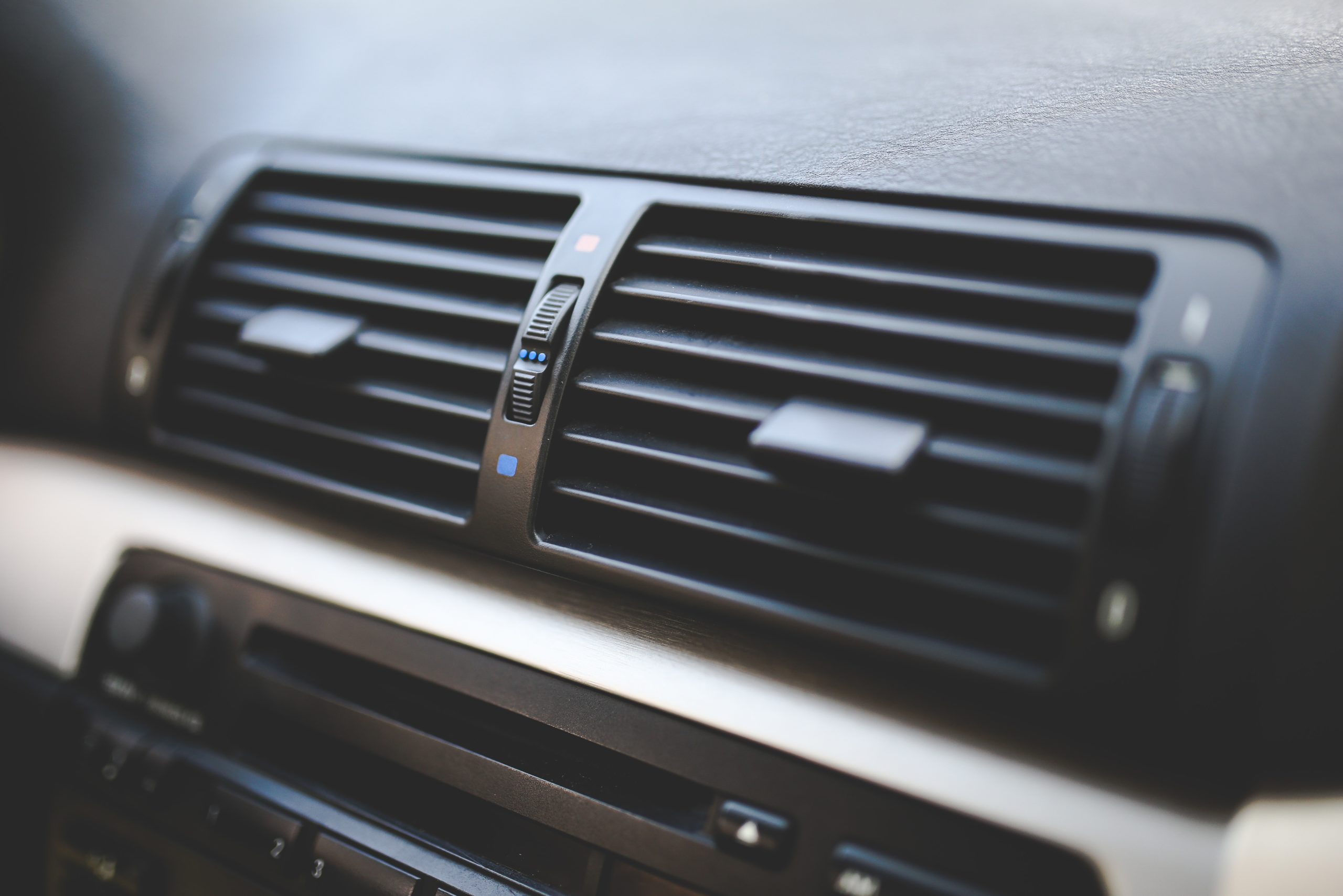 Why Your Vehicle Air Conditioner Isn't Blowing Cold Air Side Car