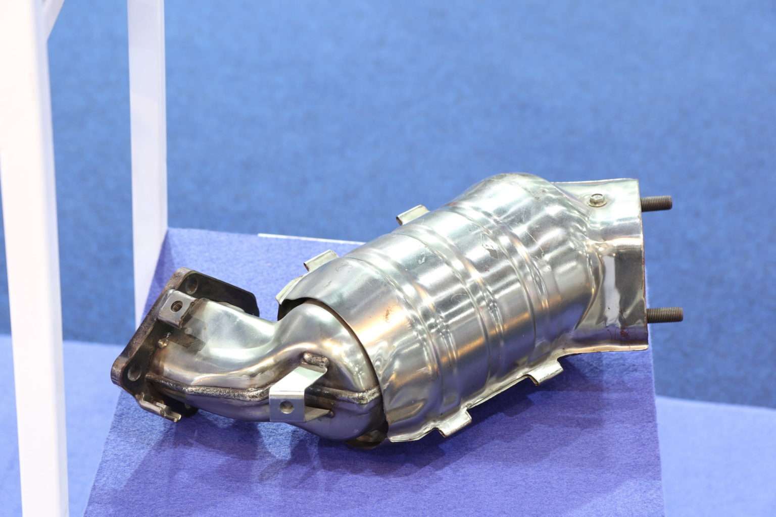 Aftermarket Catalytic Converters Are They Right for You? Side Car