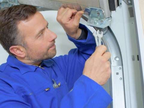 A Look at the Most Common Types of Garage Door Repairs