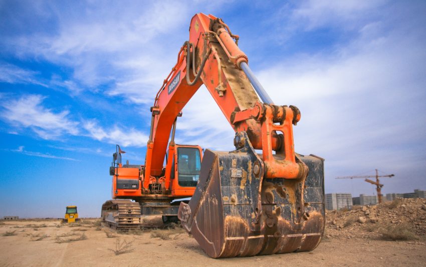 6 Warning Signs an Excavator Motor Needs to Be Replaced
